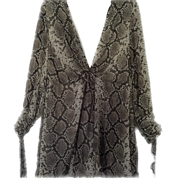 Brand Missguided. Size 22. Mini dress/long top. Snake skin print. Polyester - Picture 2 of 12